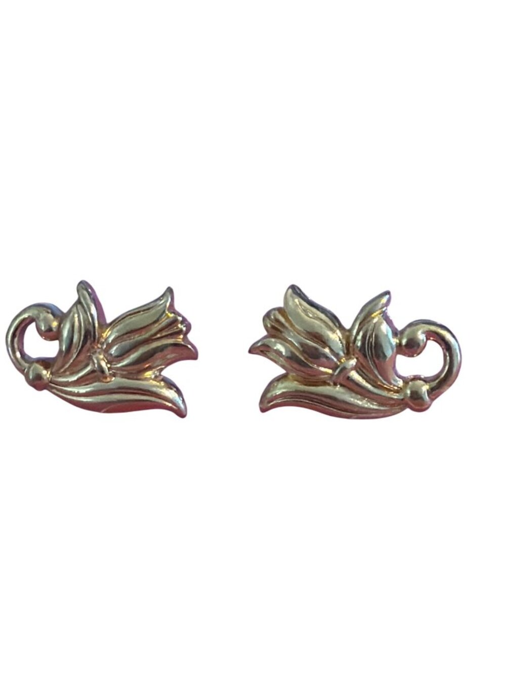 Vintage Avon Gold Tone Spring Tulip Pierced Earrings Flowers 1" Estate 5.34g